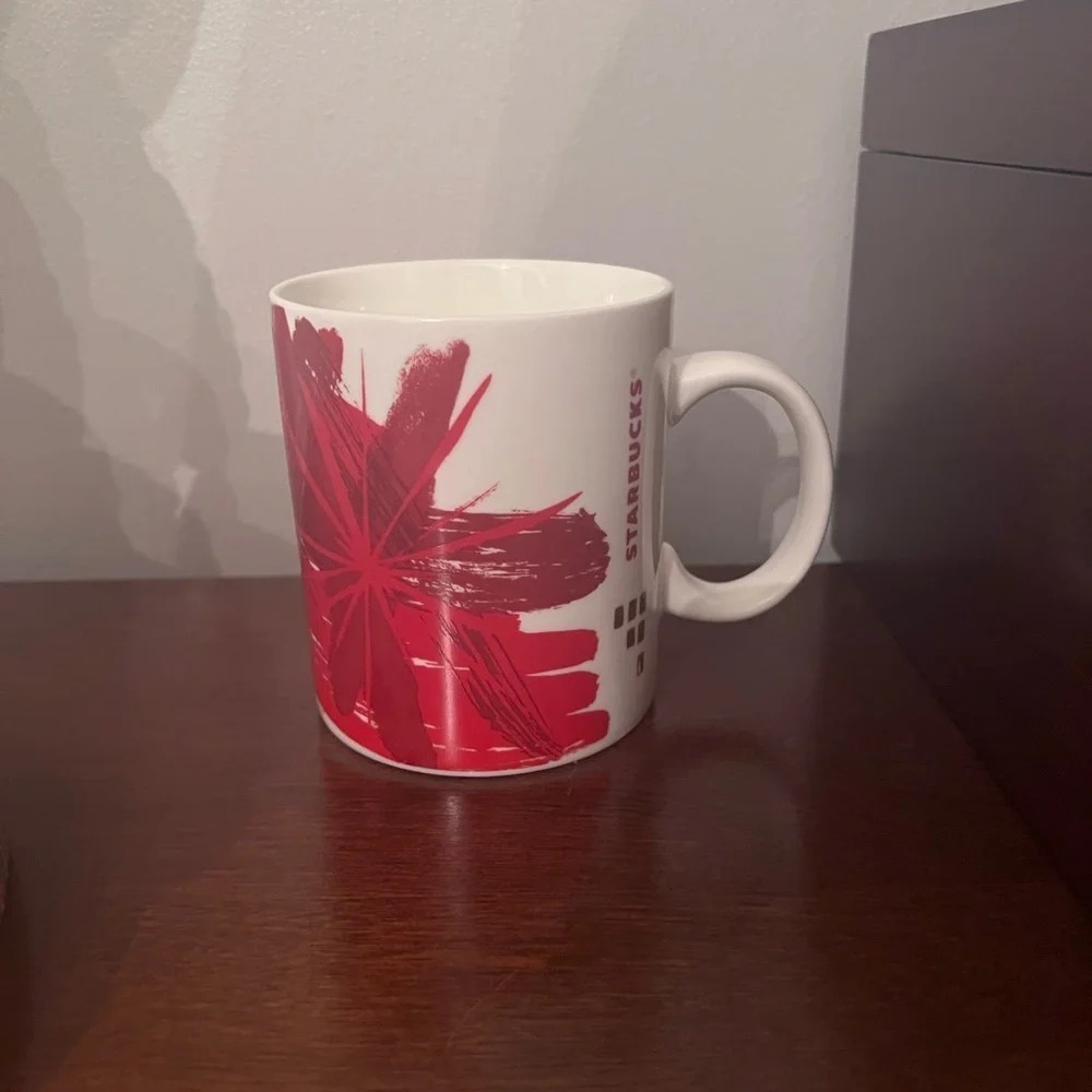 Starbucks Christmas Mug 2014 Red Gold Coffee Cup Holiday Starburst Atomic Art